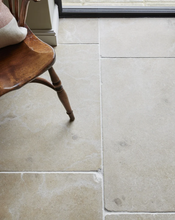 Buscot (Neranjo) Tumbled Limestone