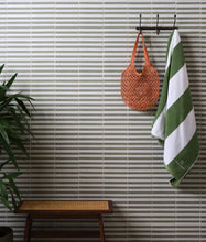 Deck Chair Porcelain